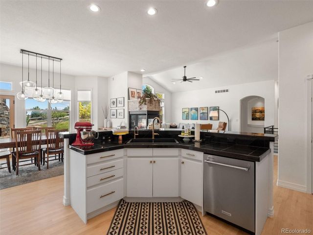 5386 Tiger Bend Ln, Morrison, CO 80465