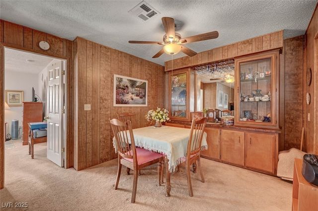 5035 Royal Avenue, Las Vegas, NV 89103