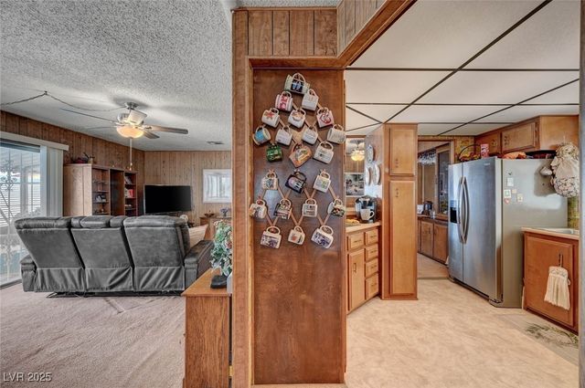 5035 Royal Avenue, Las Vegas, NV 89103