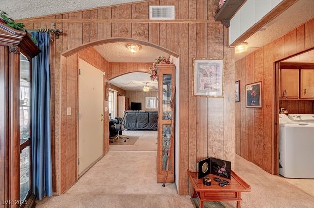 5035 Royal Avenue, Las Vegas, NV 89103