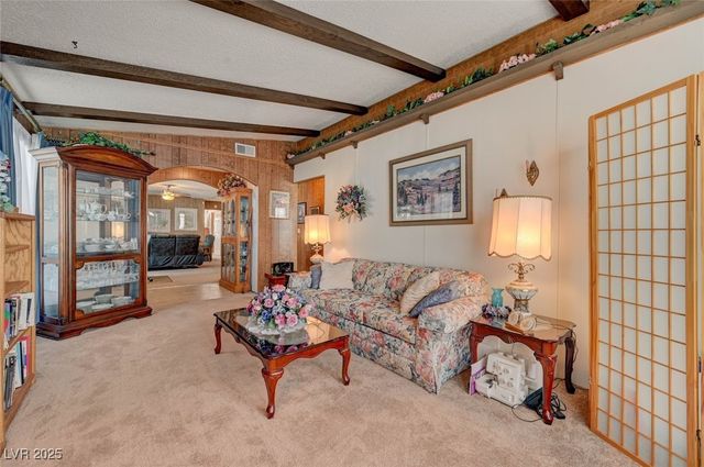 5035 Royal Avenue, Las Vegas, NV 89103