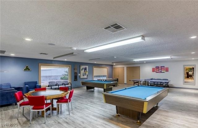 5035 Royal Avenue, Las Vegas, NV 89103