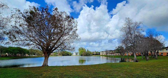 3650 N 56th Avenue 518-5, Hollywood, FL 33021