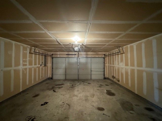 500 Brookbank Drive, Crowley, TX 76036