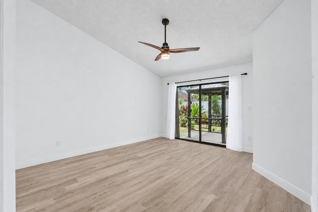 117 Sherwood Drive, Royal Palm Beach, FL 33411