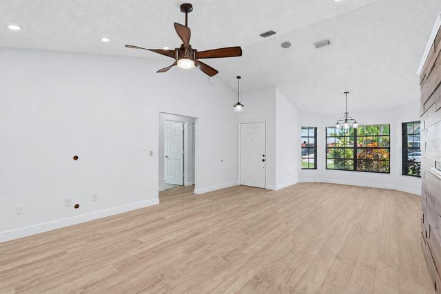 117 Sherwood Drive, Royal Palm Beach, FL 33411