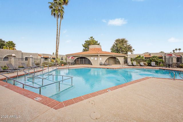 7236 N Vía Nueva --, Scottsdale, AZ 85258