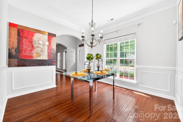 2508 OAKDALE CREEK Lane 17, Charlotte, NC 28216