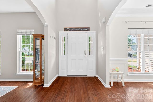 2508 OAKDALE CREEK Lane 17, Charlotte, NC 28216