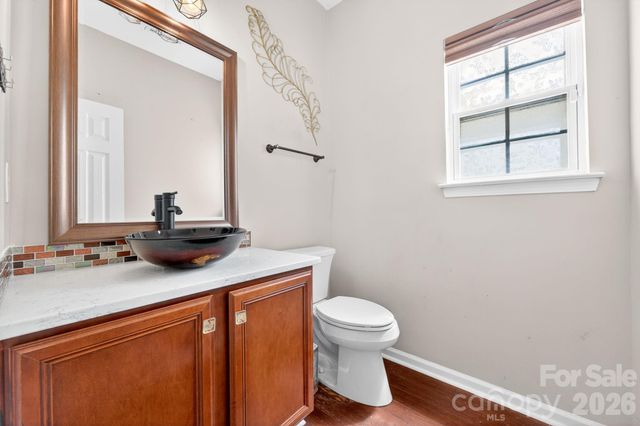 2508 OAKDALE CREEK Lane 17, Charlotte, NC 28216