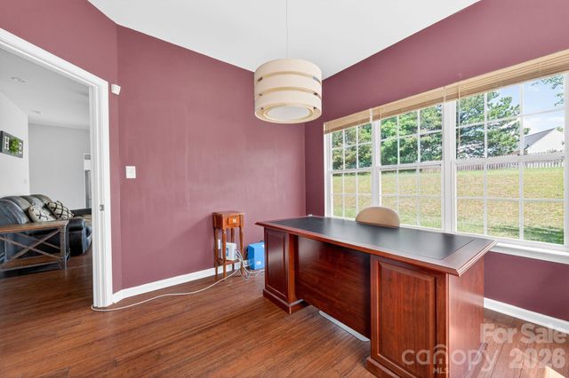 2508 OAKDALE CREEK Lane 17, Charlotte, NC 28216