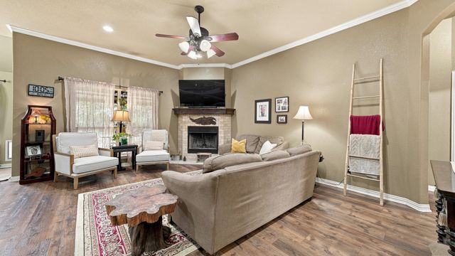 197 Savannah Drive, Weatherford, TX 76087