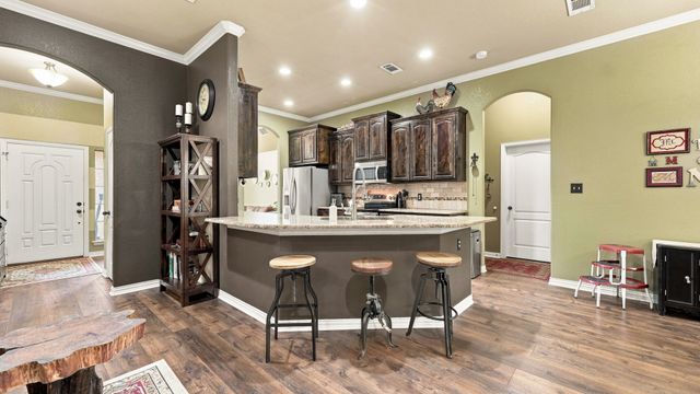 197 Savannah Drive, Weatherford, TX 76087