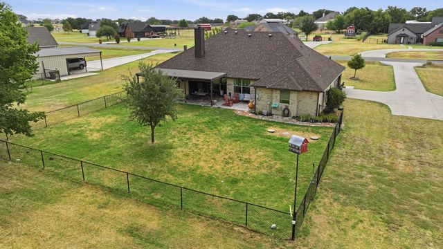 197 Savannah Drive, Weatherford, TX 76087