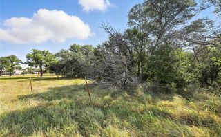 2041 Hudson Court, Alvarado, TX 76009