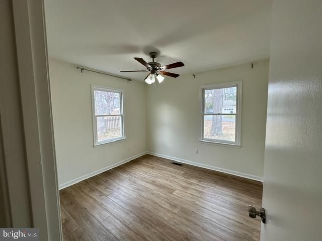 310 AZALIA DR, Fredericksburg, VA 22408