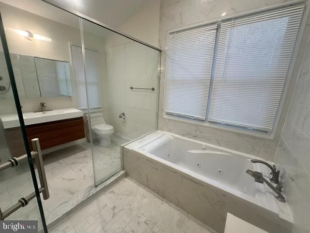 310 AZALIA DR, Fredericksburg, VA 22408