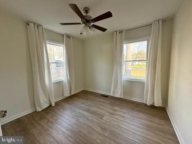 310 AZALIA DR, Fredericksburg, VA 22408