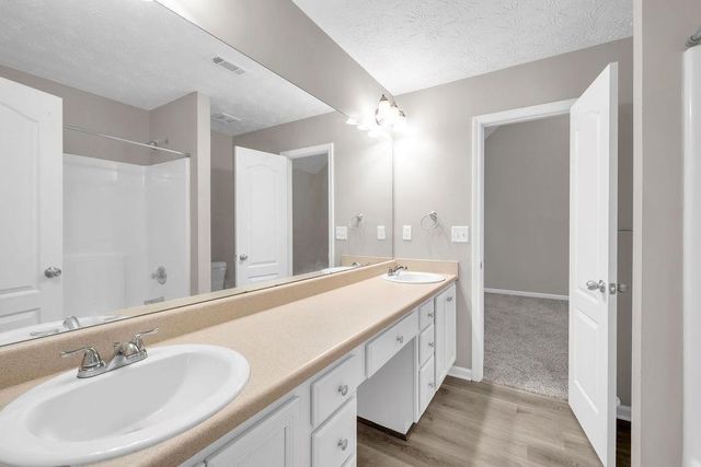 142 Nobility Lane, Mcdonough, GA 30252