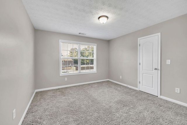 142 Nobility Lane, Mcdonough, GA 30252