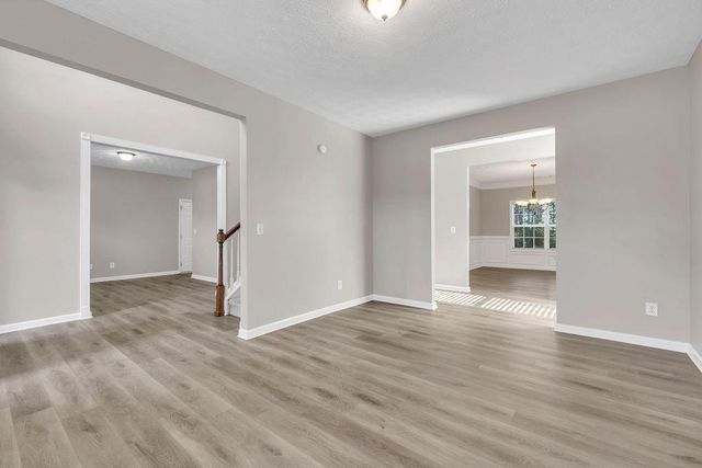 142 Nobility Lane, Mcdonough, GA 30252