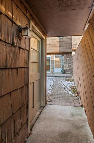 42467 Eldon Avenue, Clinton Township, MI 48038