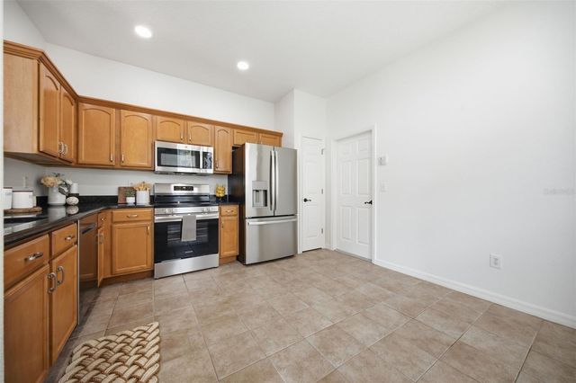10360 HERON KEY WAY, Tampa, FL 33625