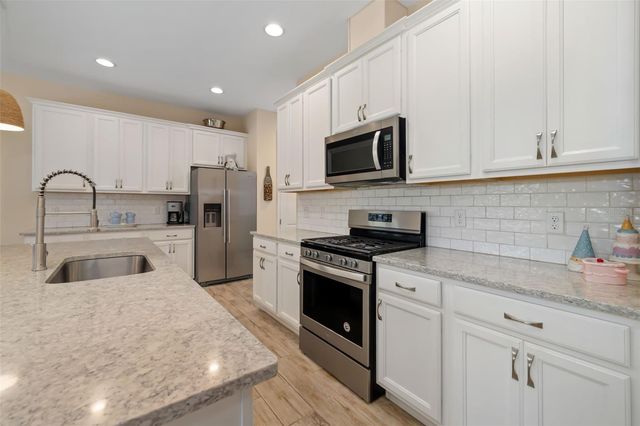 4524 BALTRY COURT, Bradenton, FL 34211