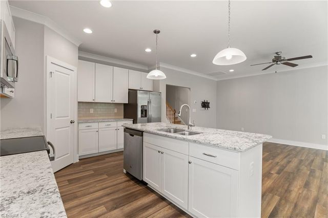 410 Salem Grace Street, Kernersville, NC 27284