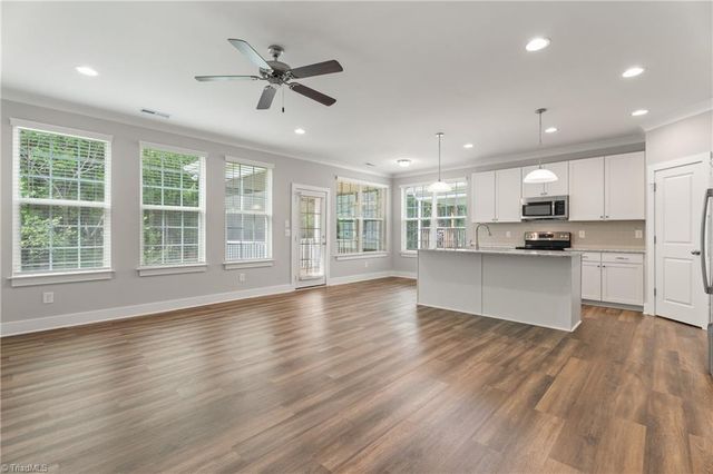 410 Salem Grace Street, Kernersville, NC 27284