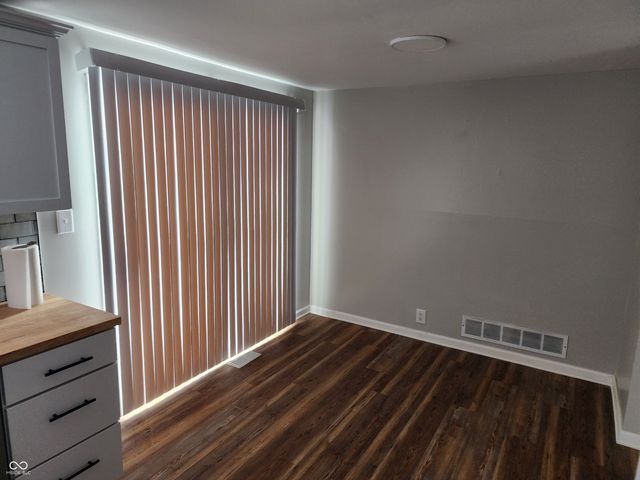 8738 Walma Drive, Indianapolis, IN 46219