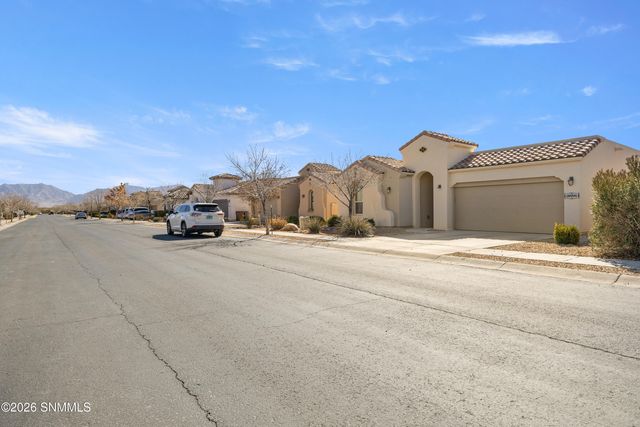 3660 Albion Avenue, Las Cruces, NM 88012