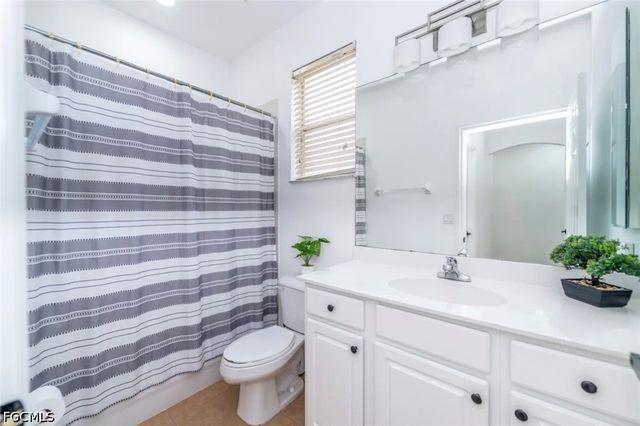 14190 Fall Creek CT, Naples, FL 34114