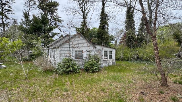 1690 Herring Brook Road, Eastham, MA 02642