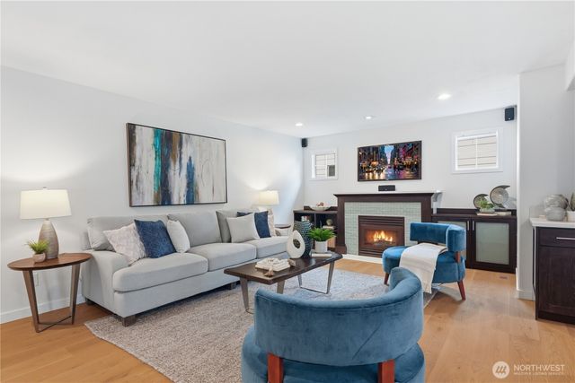 18 167th Place SW, Bothell, WA 98012