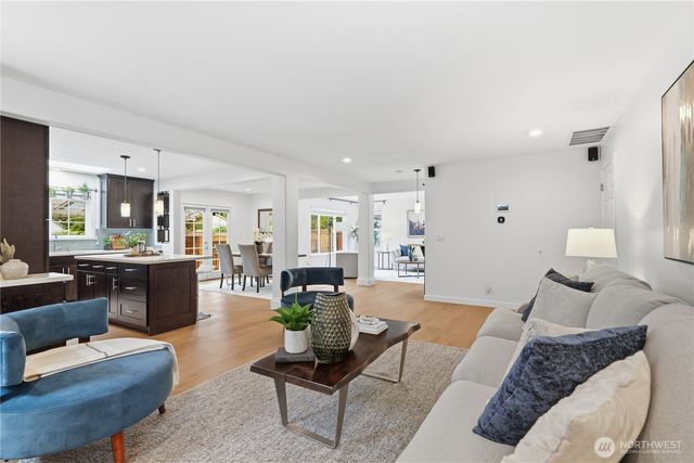 18 167th Place SW, Bothell, WA 98012