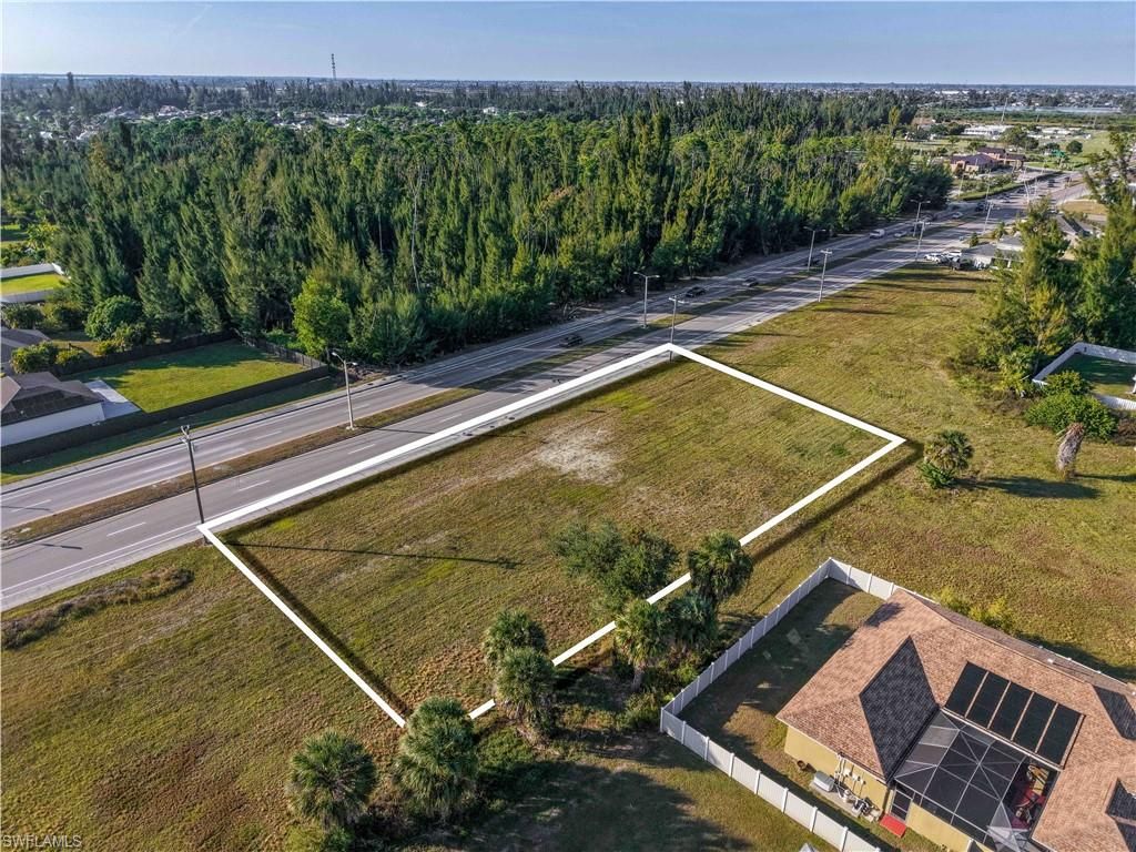 1101/1105/1109 Chiquita BLVD S, CAPE CORAL, FL 33991 — exterior