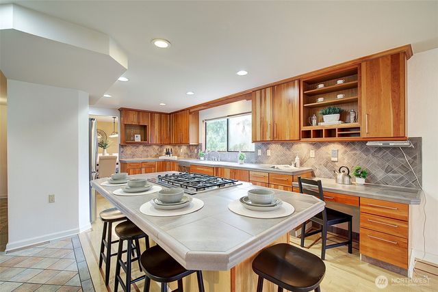31845 197th Avenue SE, Kent, WA 98042