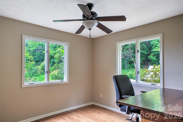 53 Braddock Way, Asheville, NC 28803