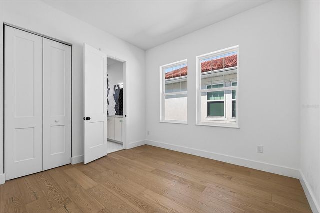 611 24TH AVENUE N, St Petersburg, FL 33704