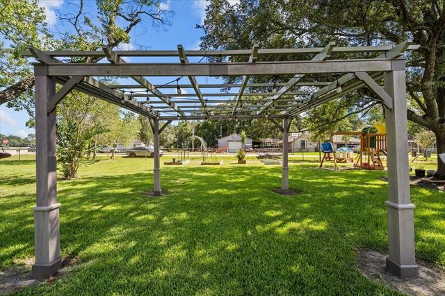 4018 Fm 646 Road N, Santa Fe, TX 77510