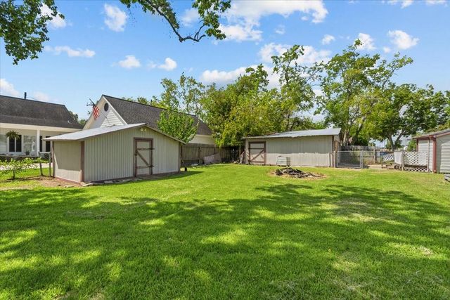 4018 Fm 646 Road N, Santa Fe, TX 77510