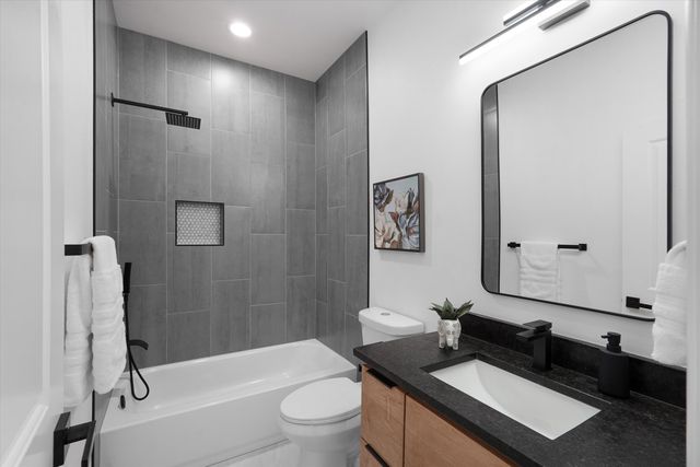 4840 Dodge Avenue NW, Albuquerque, NM 87114