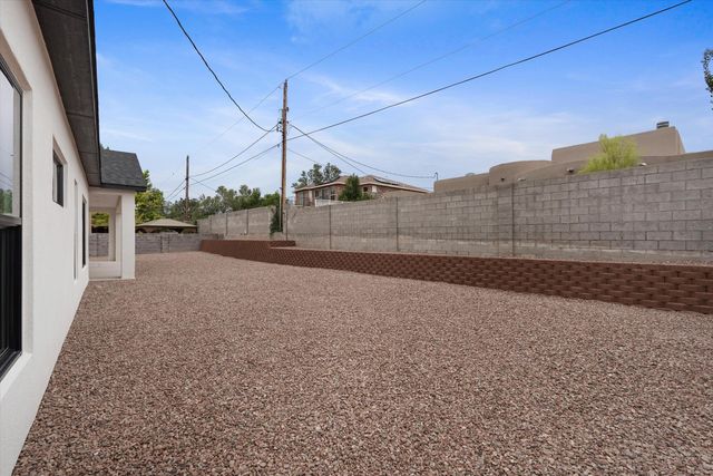 4840 Dodge Avenue NW, Albuquerque, NM 87114