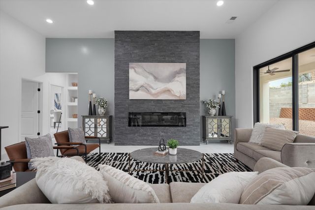 4840 Dodge Avenue NW, Albuquerque, NM 87114