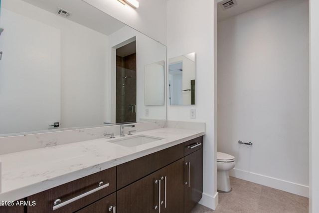 100 W NORTHERN Avenue 15, Phoenix, AZ 85021