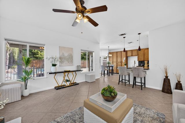 8936 Sheldon Creek Dr, Elk Grove, CA 95624