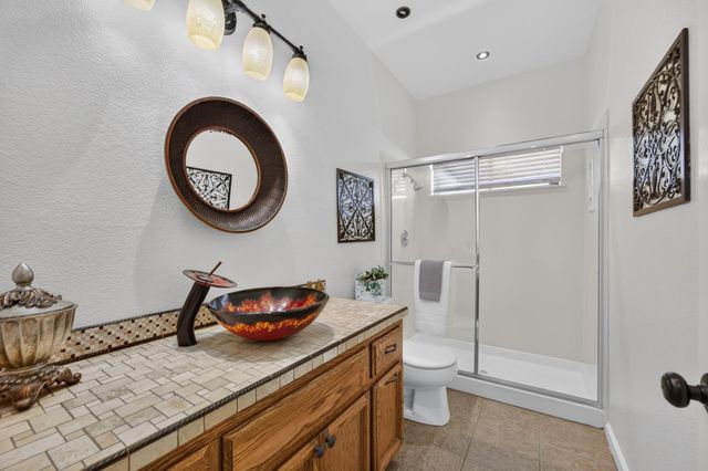 8936 Sheldon Creek Dr, Elk Grove, CA 95624