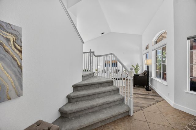 8936 Sheldon Creek Dr, Elk Grove, CA 95624