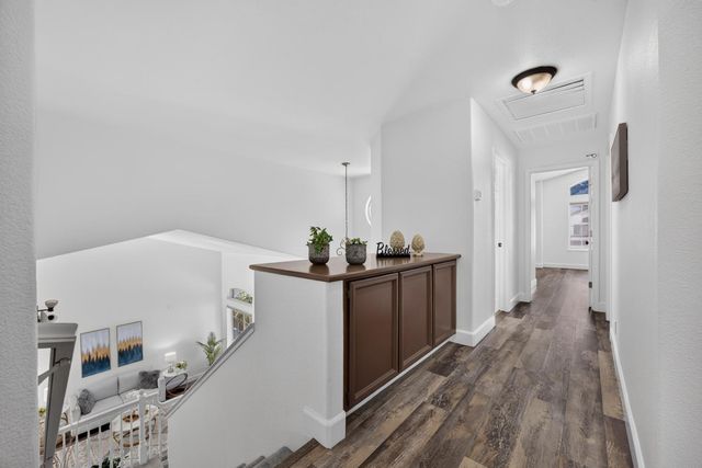 8936 Sheldon Creek Dr, Elk Grove, CA 95624